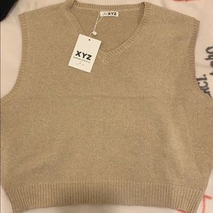 KHAKI VEST SIZE SMALL